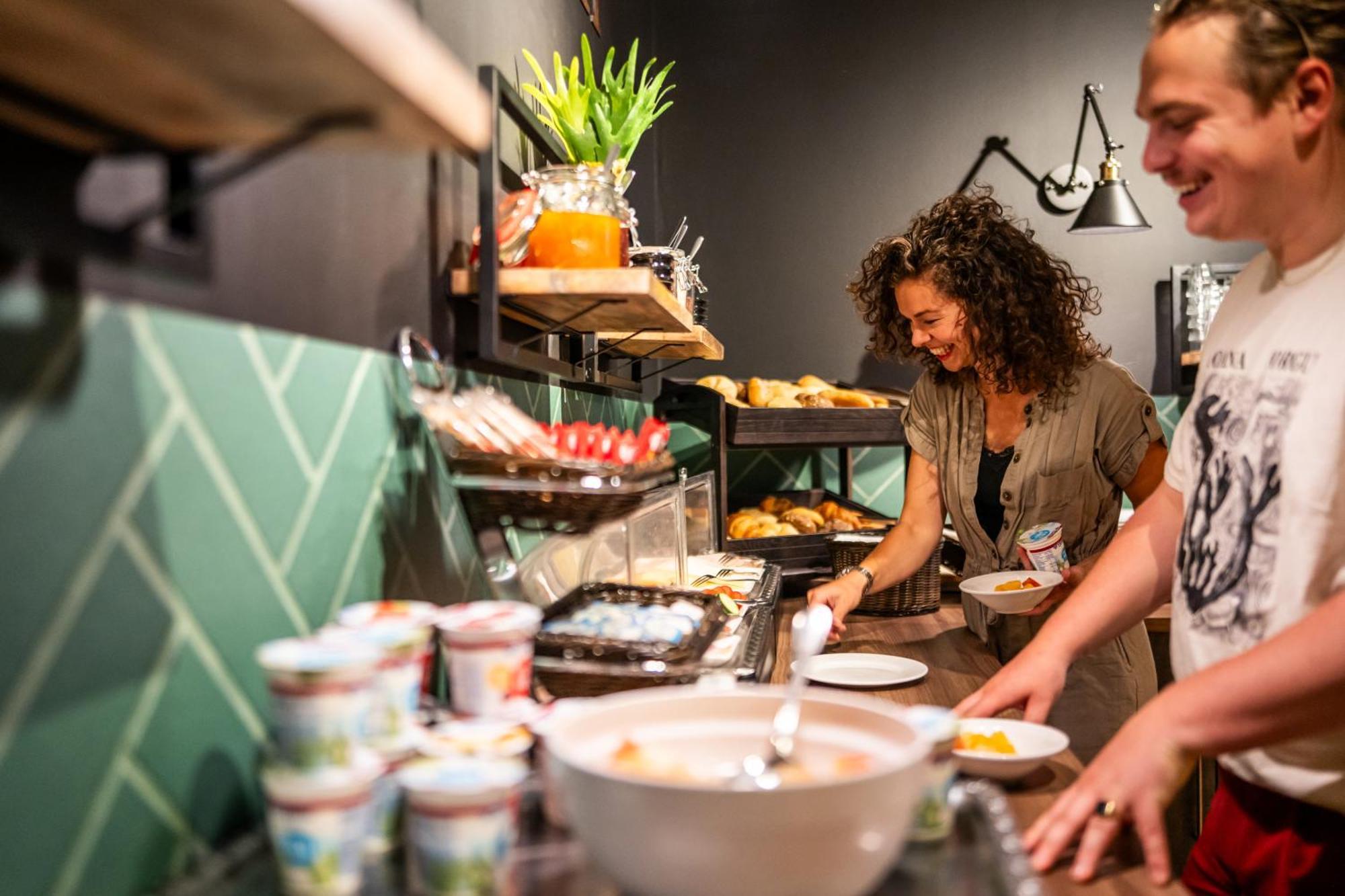 Bud Gett Hostels Groningen Exterior foto