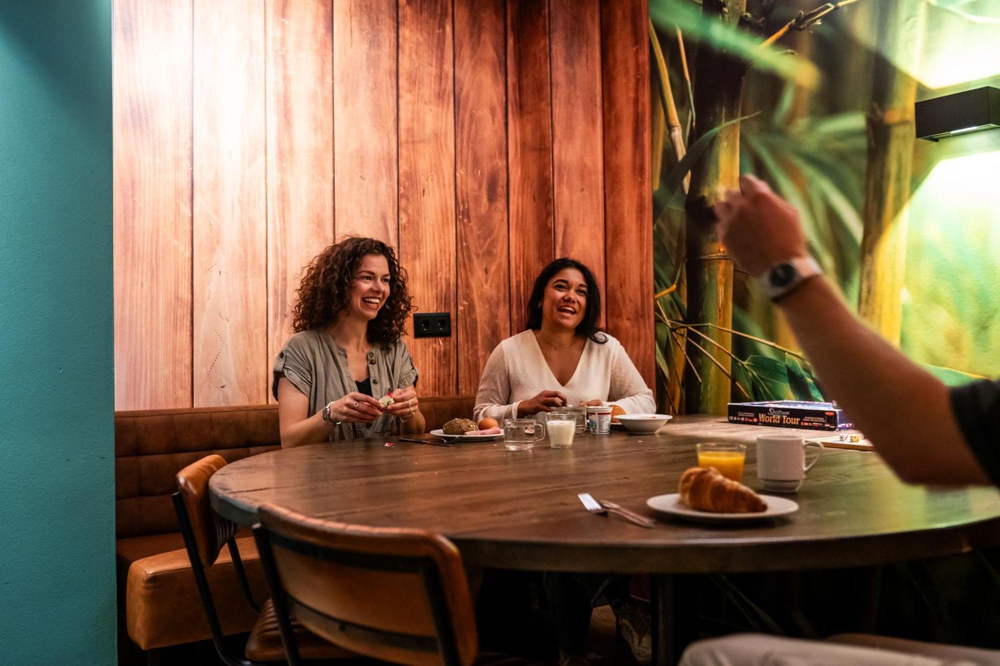 Bud Gett Hostels Groningen Exterior foto