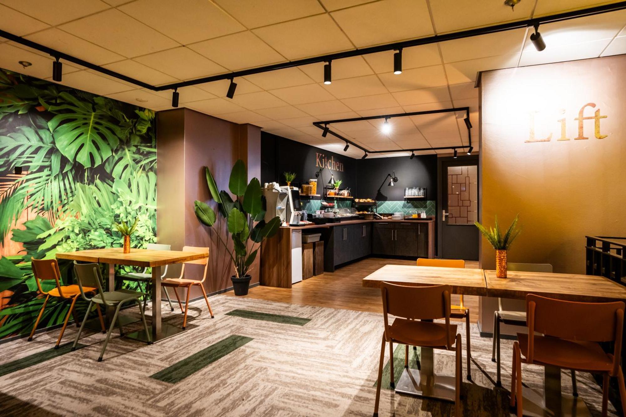 Bud Gett Hostels Groningen Exterior foto